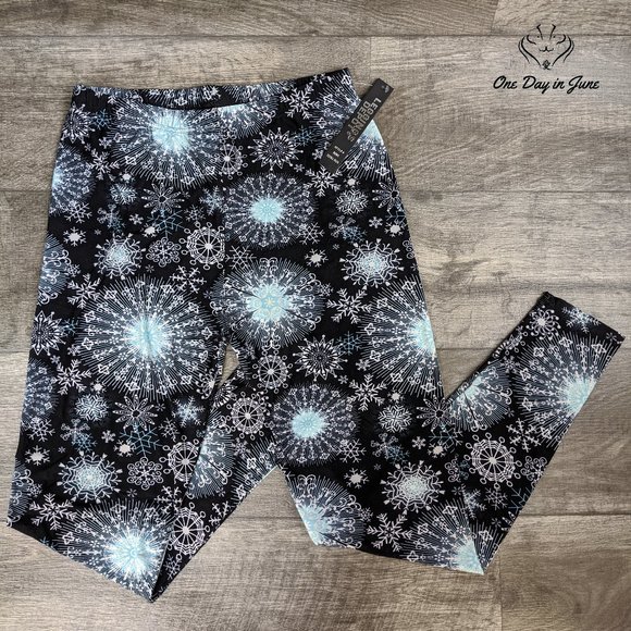 Leggings Depot Pants - Leggings Depot Snowflake Leggings